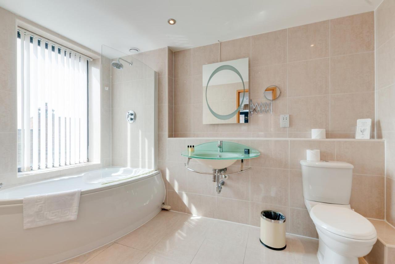 Base Serviced Apartments - Duke Street Liverpool Bagian luar foto